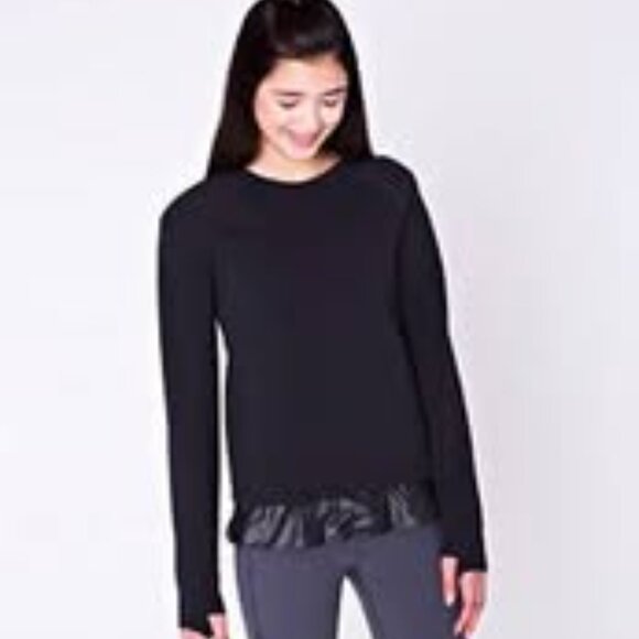 Ivivva Girl by Lululemon 🍋Star Gazer Spacer black pullover thumbholes size 12 - Picture 2 of 5